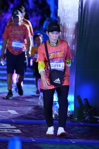 BIB: 3598
                            <button type="button" onclick="openModal(26261657)" class="btn btn-primary btn-sm float-right btn-popup" data-toggle="modal" data-target=".modal-high-quality">
                        <i class="fas fa-shopping-cart"></i> Add to Cart
                    </button>
                                            <button type="button" onclick="isThisMe(26261657, true)" class="btn btn-success btn-sm float-right btn-popup btn-isme hidden" data-toggle="tooltip" data-placement="bottom" title="นี่คือรูปของคุณใช่ไหม คลิกที่นี่เพื่อเอาเข้าอัลบั้ม">
                        <i class="fas fa-plus"></i> Add to album
                    </button>
                    <button type="button" onclick="isThisMe(26261657, false)" class="btn btn-warning btn-sm float-right btn-popup btn-isnotme hidden">
                        <i class="fas fa-ban"></i> Remove from album
                    </button>